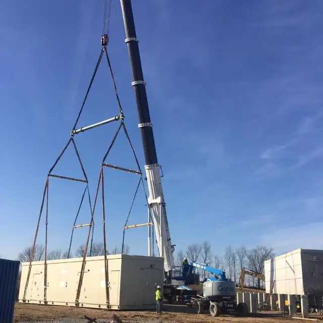 Crane Set on Station